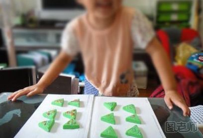 端午节手工制作 儿童彩泥制作粽子