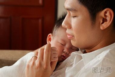 为什么宝宝睡觉打呼噜 宝宝睡觉打呼噜护理方法