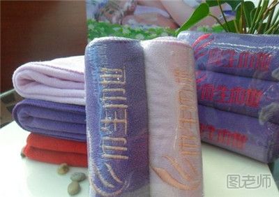美发店送往洗涤厂的消毒毛巾出现蝇虫 毛巾如何消毒