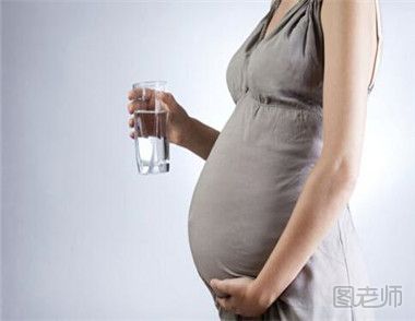 孕妇在孕期需要补充哪些食物