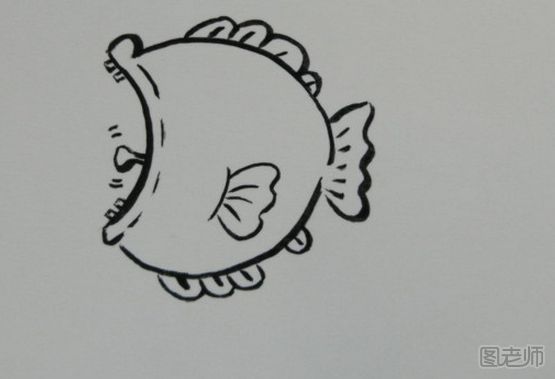 可爱小鱼的手绘明信片教程