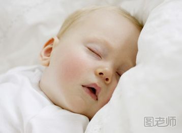 宝宝不睡觉怎么办？怎么帮助宝宝睡觉？
