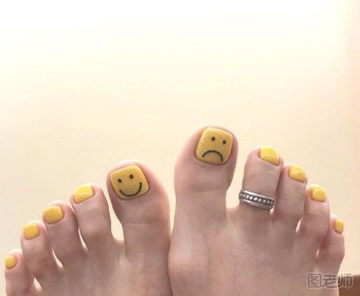 2017夏天脚趾甲涂哪种颜色的指甲油好看