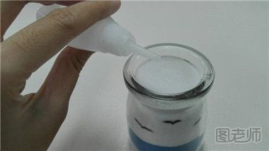 如何制作简单的沙画瓶 简单易学的沙画瓶制作方法