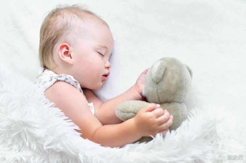 婴儿不睡觉的原因 婴儿不睡觉怎么办