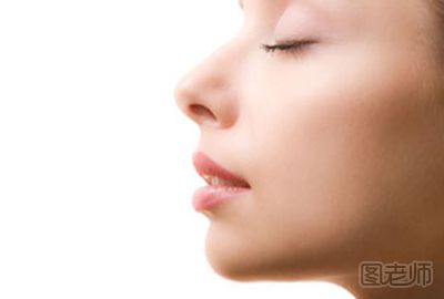 短鼻延长术的术前需知 造成短鼻的原因
