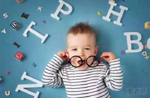 婴儿语言训练的误区是哪几个？