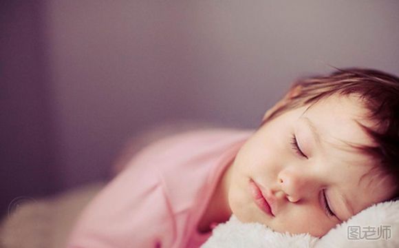 小孩晚上睡觉磨牙的原因 小孩睡觉磨牙有什么危害