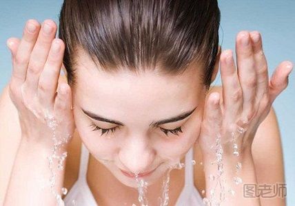 护肤之洗脸方法