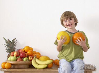 夏季宝宝应该怎样正确吃水果 6点注意事项要牢记