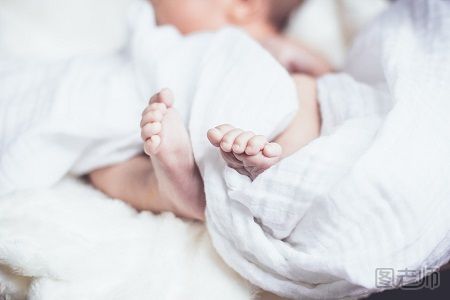 为什么要给宝宝断夜奶 怎么给宝宝断夜奶