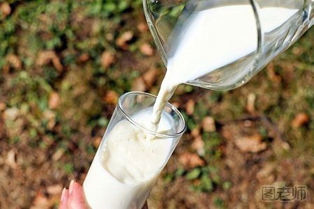 过期牛奶的用途 过期牛奶的十个用途