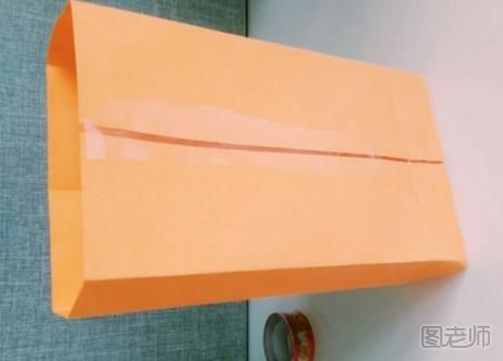 怎么折叠包装纸带 包装纸折叠方法