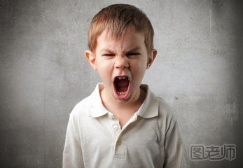哪些原因导致年幼的孩子乱发脾气