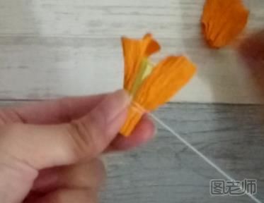 怎么做好看的皱纹纸罂粟花 罂粟花怎么做