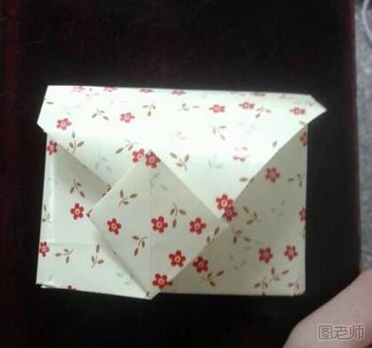 【手工折纸制作】怎么折叠碎花小信封