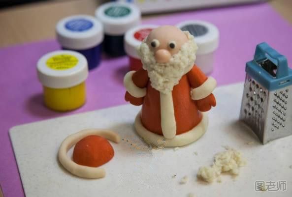 圣诞老人粘土制作教程 如何做一个粘土圣诞老人