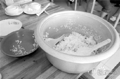 吃不完的米饭怎么保存 吃隔夜剩饭对人体有什么影响