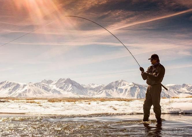 冬季选择钓鱼钓位要注意什么
