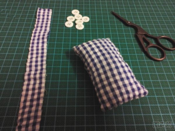 【旧物改造】 如何用一件衬衣做一个小清新发夹