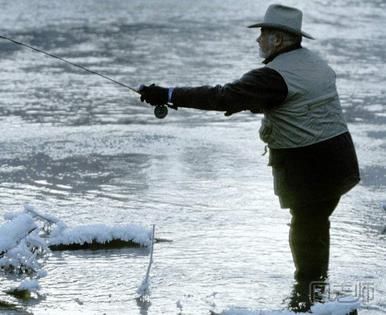 冬天钓鱼的技巧