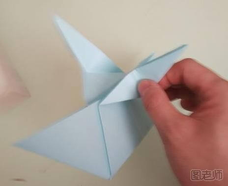 【动物折纸】怎么折叠一只可爱的乌鸦