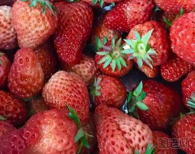 草莓的挑选