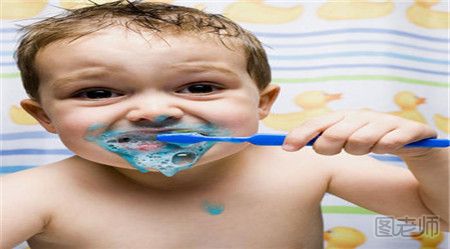 儿童可以用含氟的牙膏吗