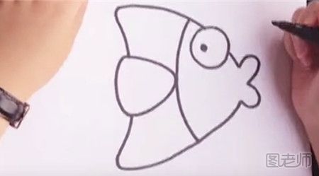 小鱼的简笔画教程