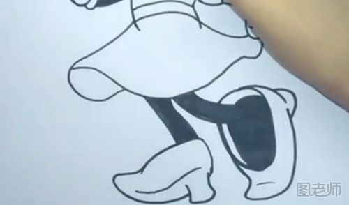 【图】米妮的简笔画教程视频 怎么画可爱的米老鼠