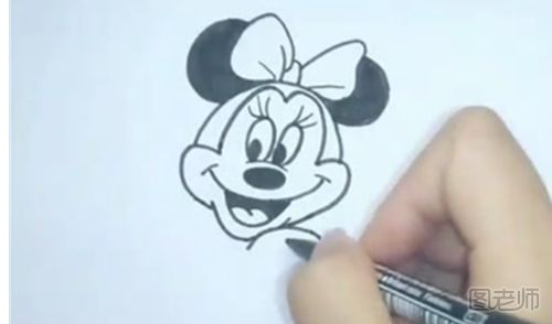 米妮的简笔画教程视频 怎么画可爱的米老鼠