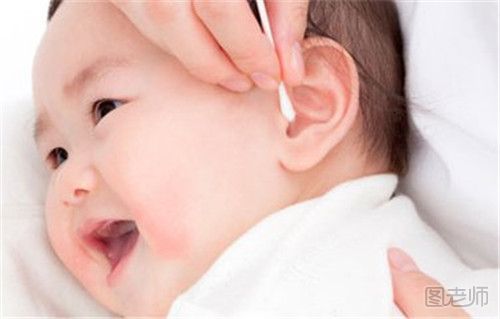 如何给宝宝清理外耳廓