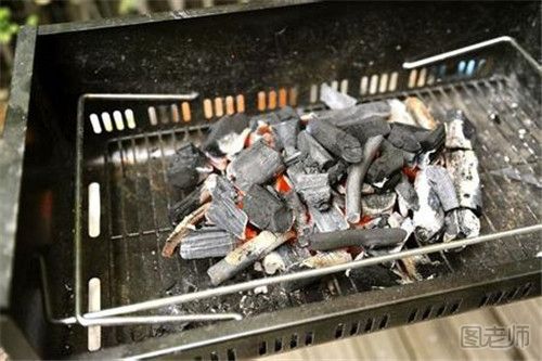 如何预防烤炭火中毒 冬季考炭火有什么注意事项