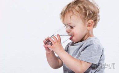 孩子每天喝多少水才够呢？