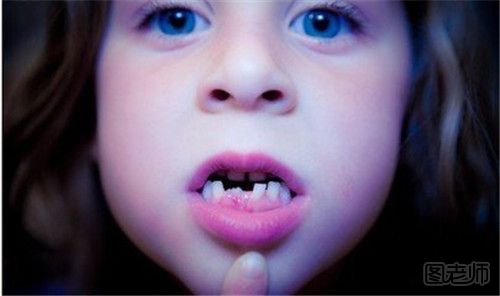 小孩换牙有什么规律吗