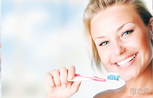刷牙时牙龈出血是怎么回事？刷牙时牙龈出血怎么办