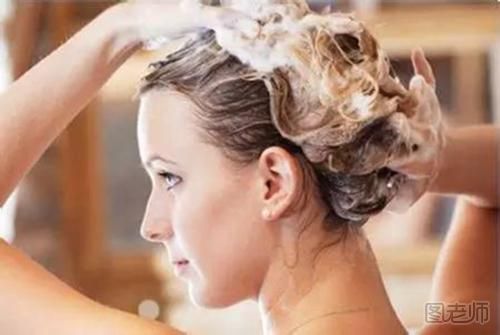 怎么正确洗头发？洗头发先用护发素还是洗发水？
