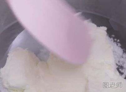 爆漿海鹽奶蓋蛋糕 