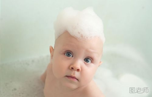 冬季怎么给宝宝洗澡好？冬季宝宝洗澡要注意什么