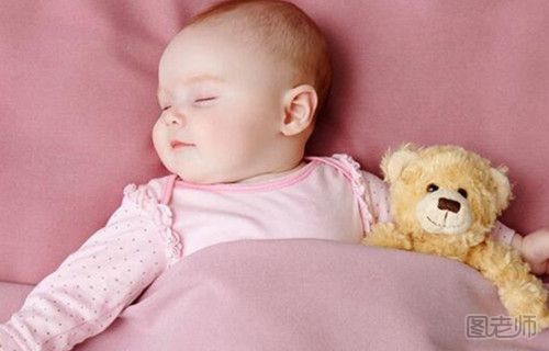 宝宝半夜睡觉总会醒是怎么回事？怎么让宝宝睡得更好