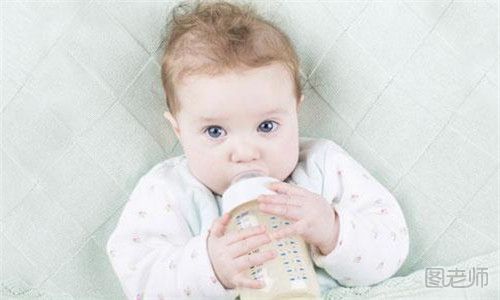 新生儿奶粉喂养的技巧