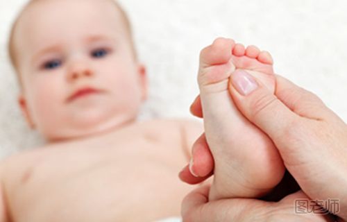 宝宝手脚受凉有哪些影响？冬天宝宝受凉怎么办
