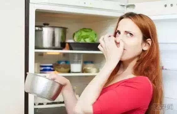 冰箱为什么会有异味