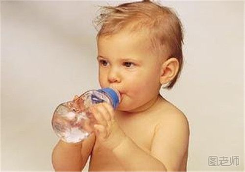 夏季如何给宝宝补水