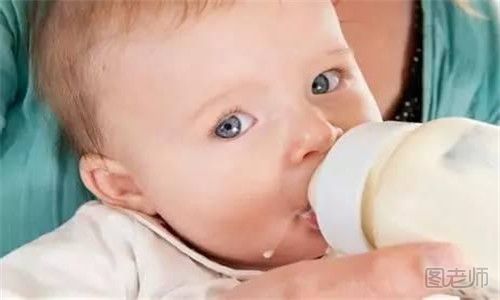 宝宝呛奶怎么办