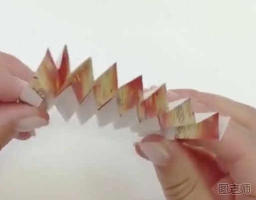 折纸扇子手工制作步骤