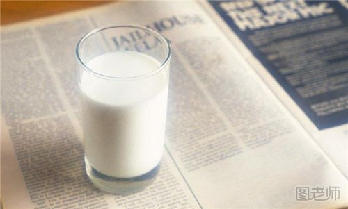 每天喝多少牛奶合适