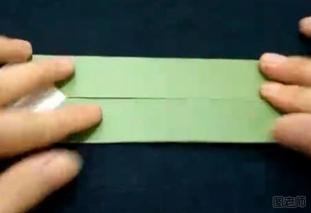旋转蜻蜓手工折纸步骤