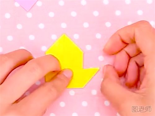 组合小花折纸步骤教程
