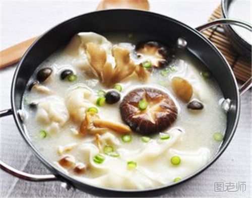 宝宝辅食蘑菇汤制作教程